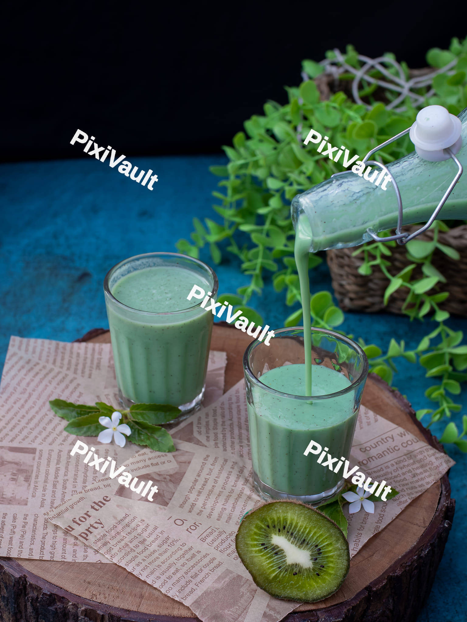 Kiwi smoothies